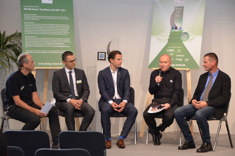 IT & Business 2016: Podiumsdiskussion mit den Gewinnern, Initiatoren und Partnern des DiALOG-Awards