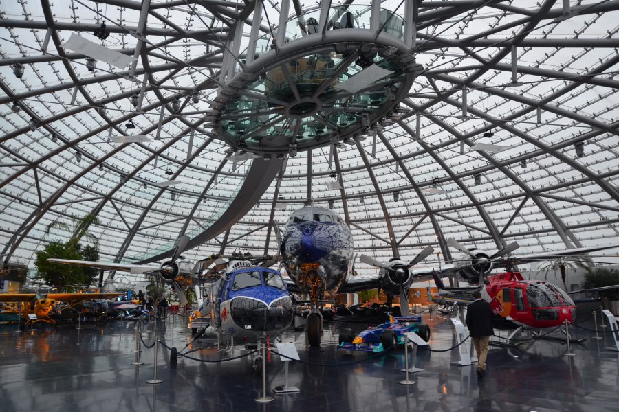 DiALOG on Tour Salzburg 2016 Hangar-7, die Heimat der Flying Bulls.