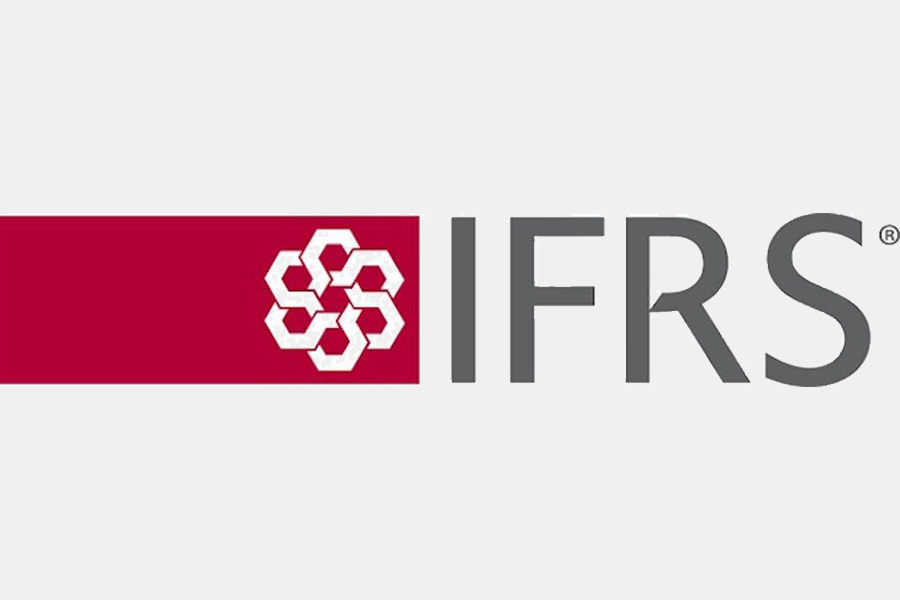 Neue Richtlinien IFRS 15 & 16 Sicherheit bei der Bilanzierung - LCM Product Suite 